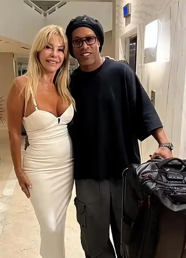 更代表了中 更代表了中