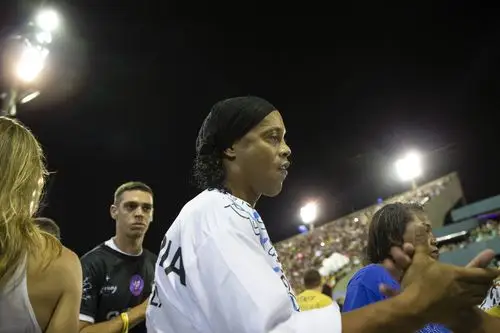 键时刻为球 键时刻为球