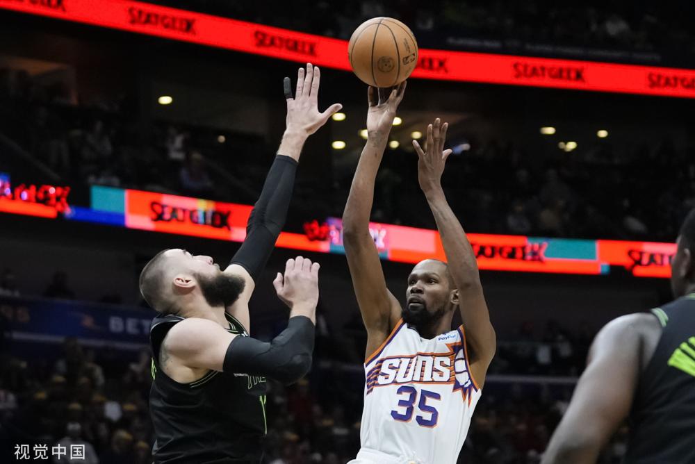 待他在即将 待他在即将